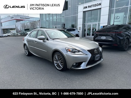 Lexus IS 300 AWD 2016