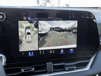 used 2026 Chevrolet Equinox car, priced at $39,995