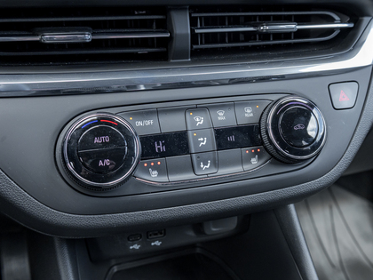 used 2025 Buick Envista car, priced at $26,995