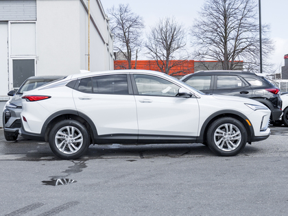 used 2025 Buick Envista car, priced at $26,995