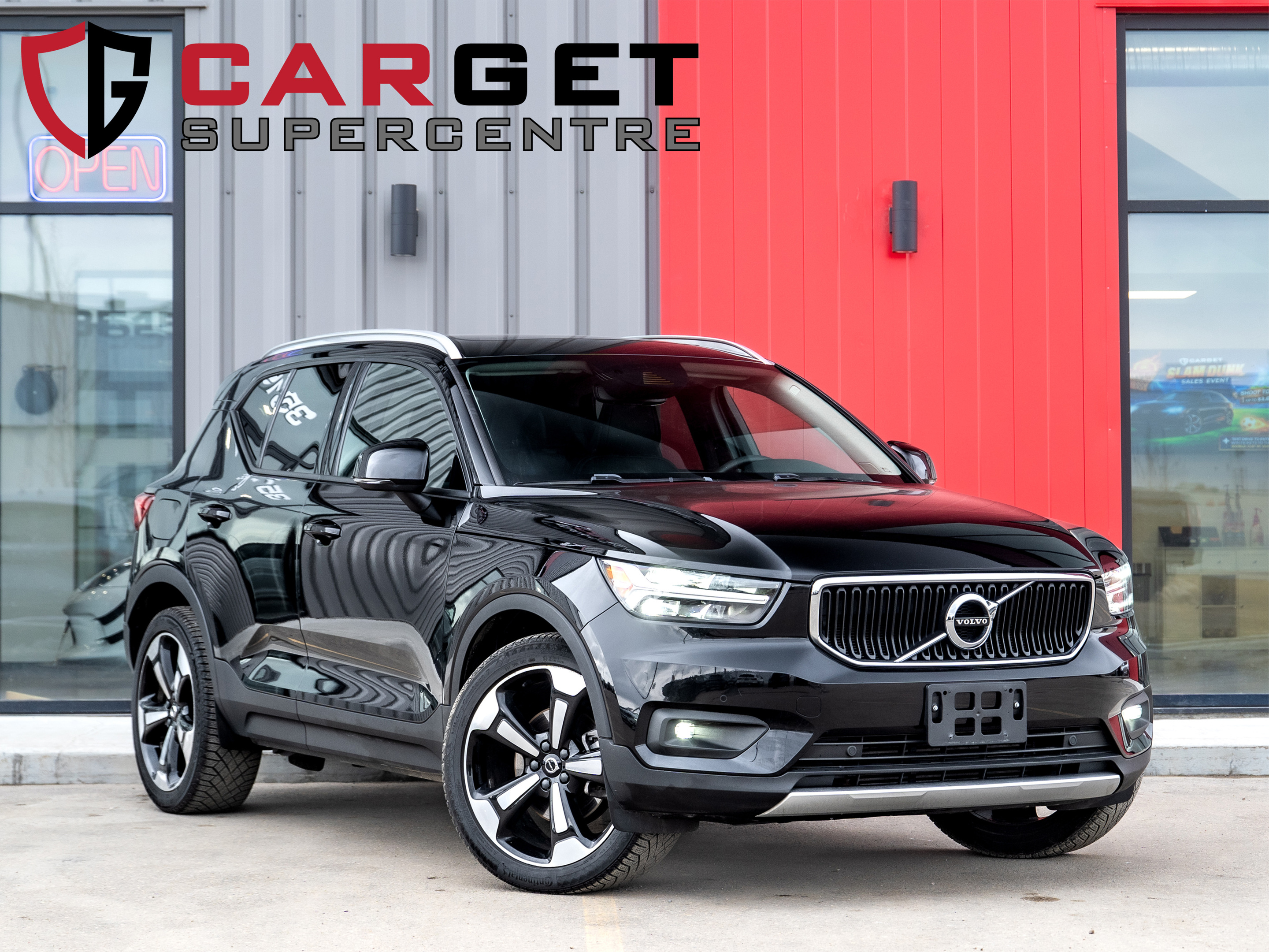 2021 Volvo XC40 T5 Momentum AWD