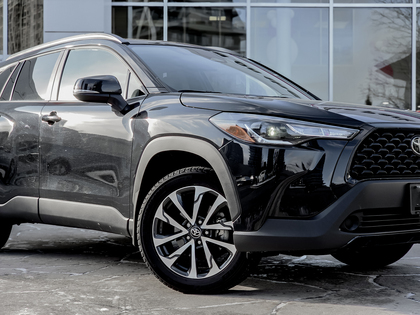 used 2024 Toyota Corolla Cross car, priced at $31,995