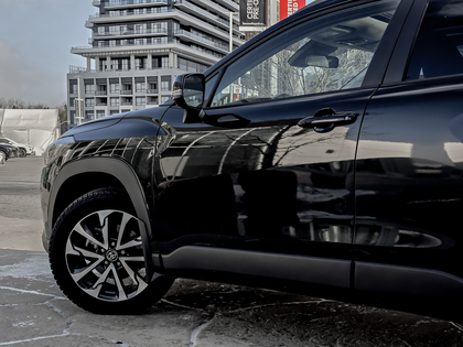 used 2024 Toyota Corolla Cross car, priced at $31,995