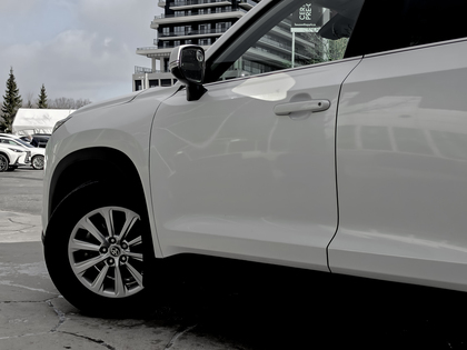 used 2025 Toyota Grand Highlander car, priced at $61,888