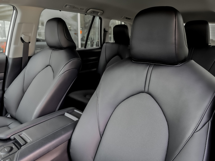 used 2025 Toyota Grand Highlander car, priced at $61,888