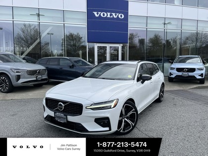 2023 Volvo V60 B6 Plus Dark AWD