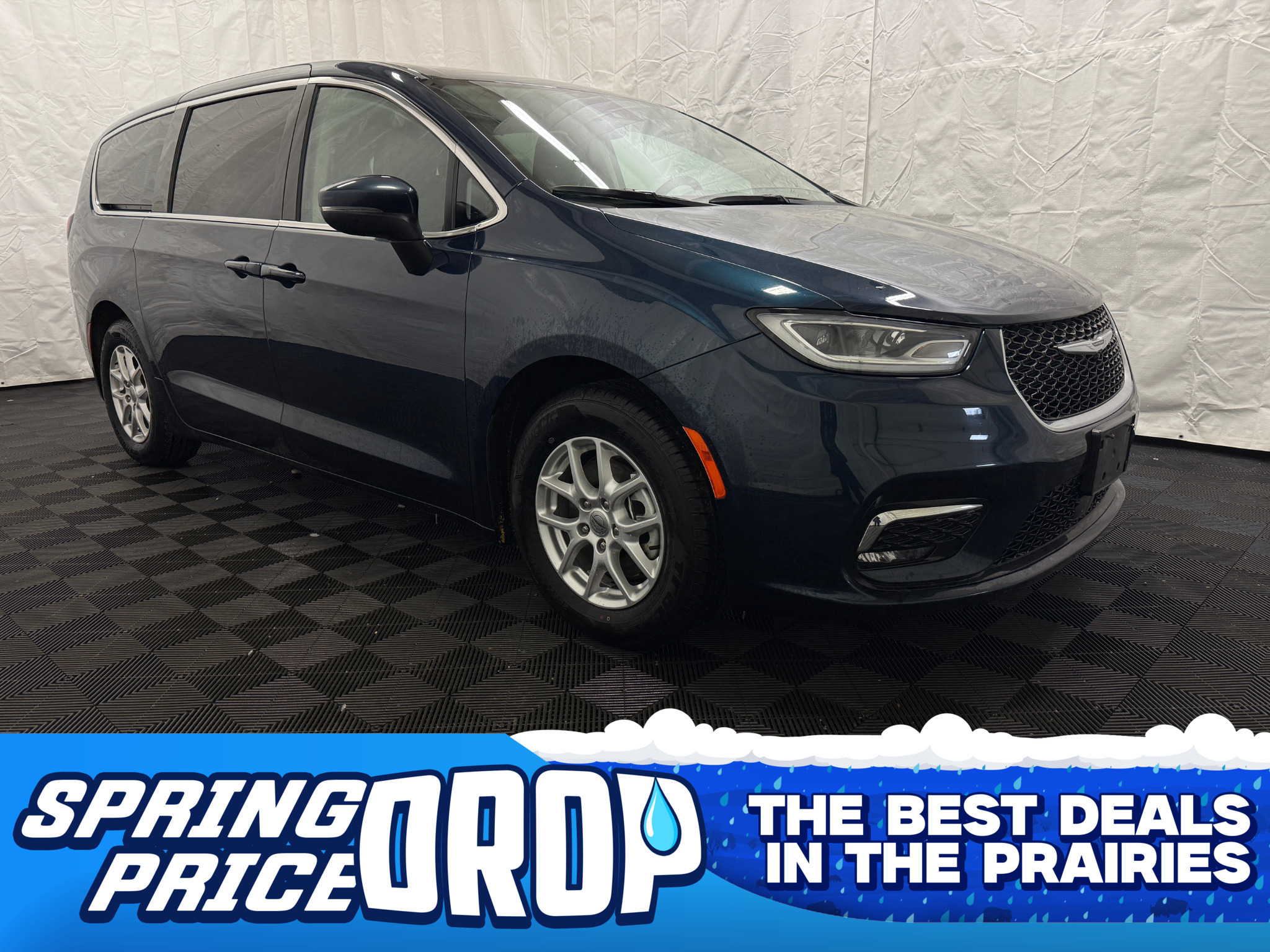 2023 Chrysler Pacifica Touring L FWD