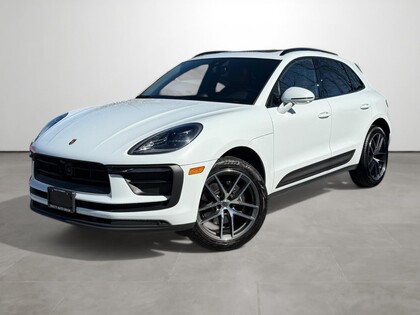 White 2022 Porsche Macan SUV / Crossover All-Wheel Drive 7-Speed Automatic