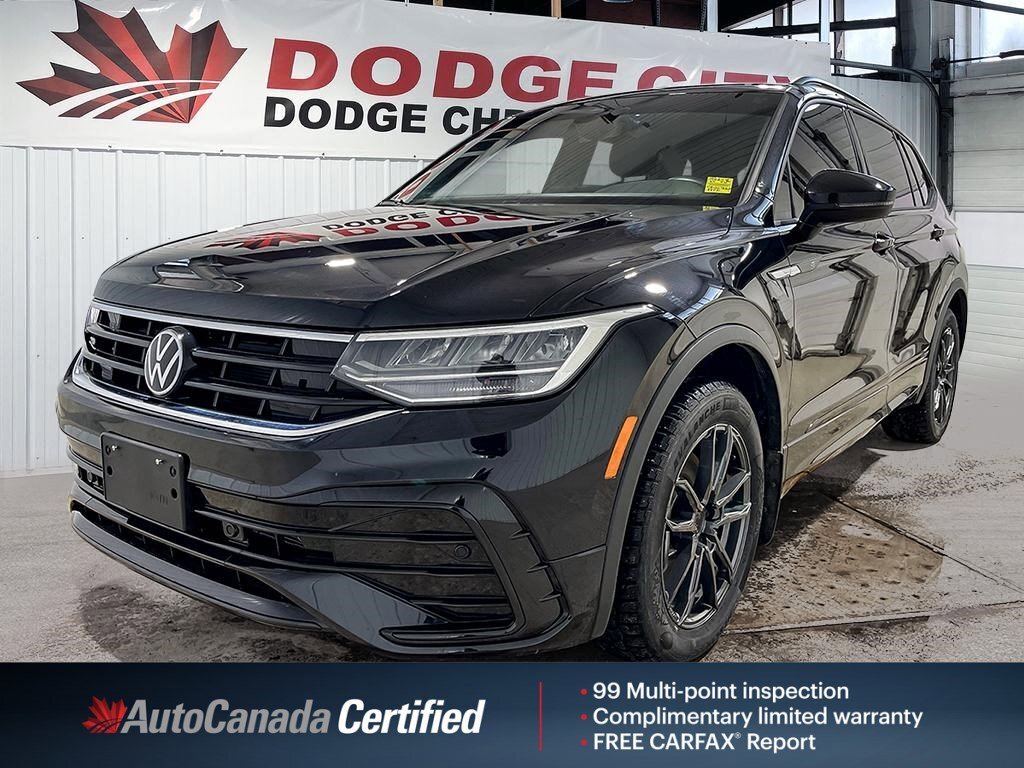 2024 Volkswagen Tiguan Comfortline R-Line Black Edition | AWD | Sun/Moonr