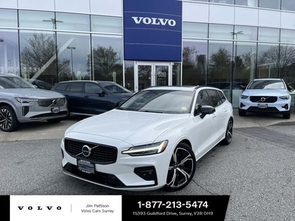 2023 Volvo V60 B6 Plus Dark AWD