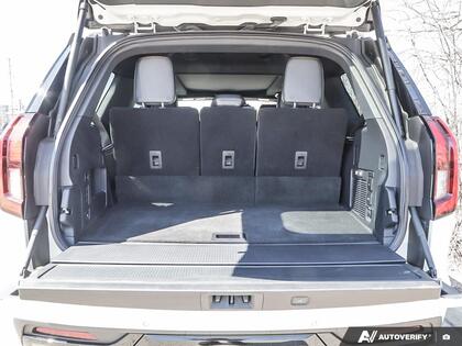 used 2025 Ford Expedition car, priced at $101,700