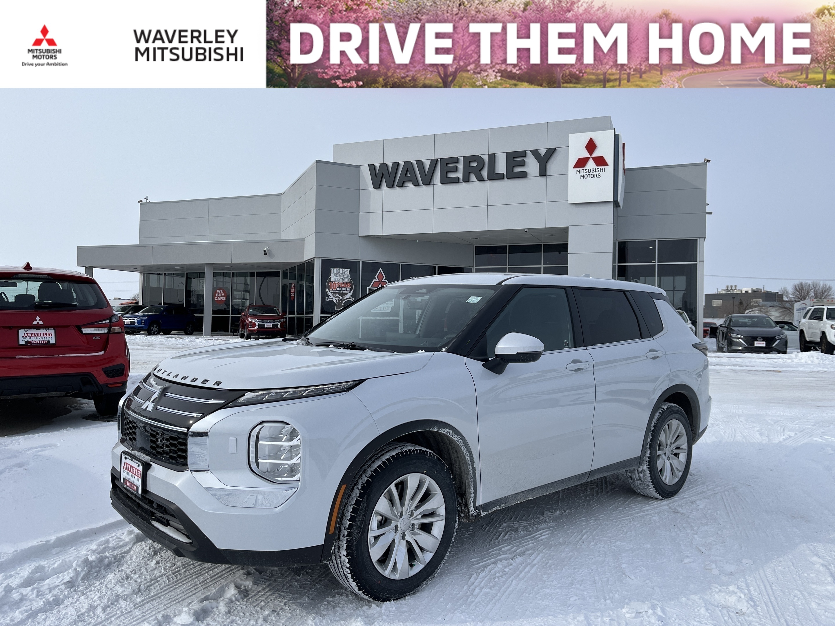 2026 Mitsubishi Outlander ES FWD