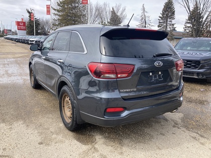 used 2020 Kia Sorento car, priced at $20,900