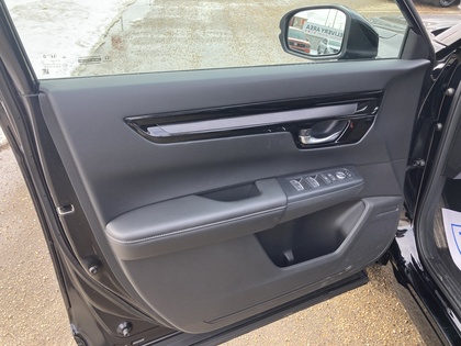 used 2025 Honda CR-V car, priced at $41,900