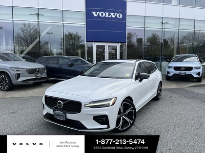 2023 Volvo V60 B6 Plus Dark AWD