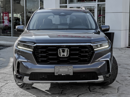 used 2023 Honda Pilot car, priced at $50,995