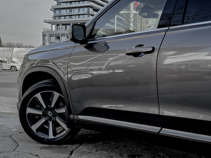 used 2023 Honda Pilot car, priced at $50,995