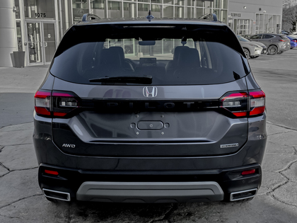 used 2023 Honda Pilot car, priced at $50,995