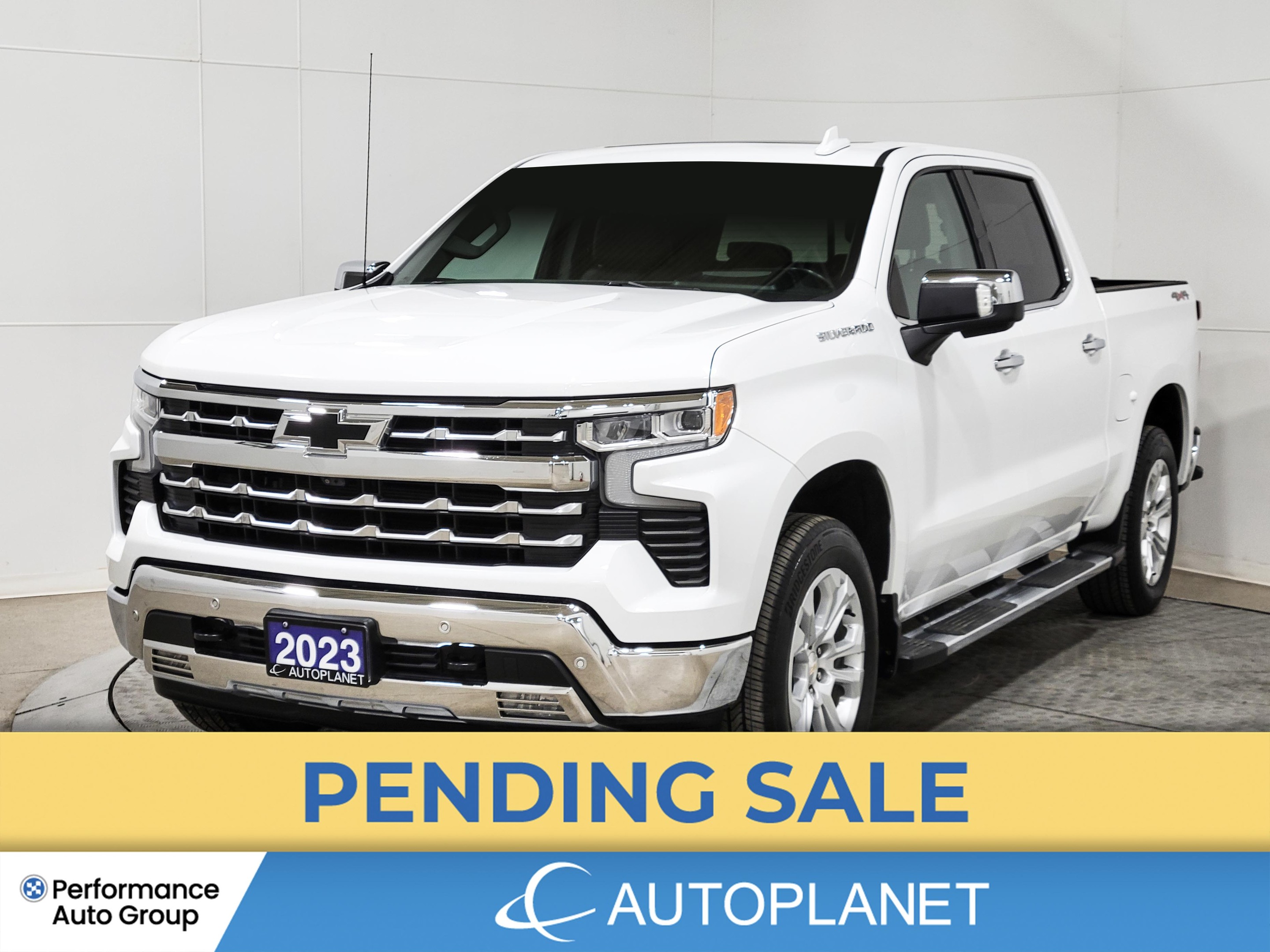 2023 Chevrolet Silverado 1500 LTZ Crew Cab 4WD