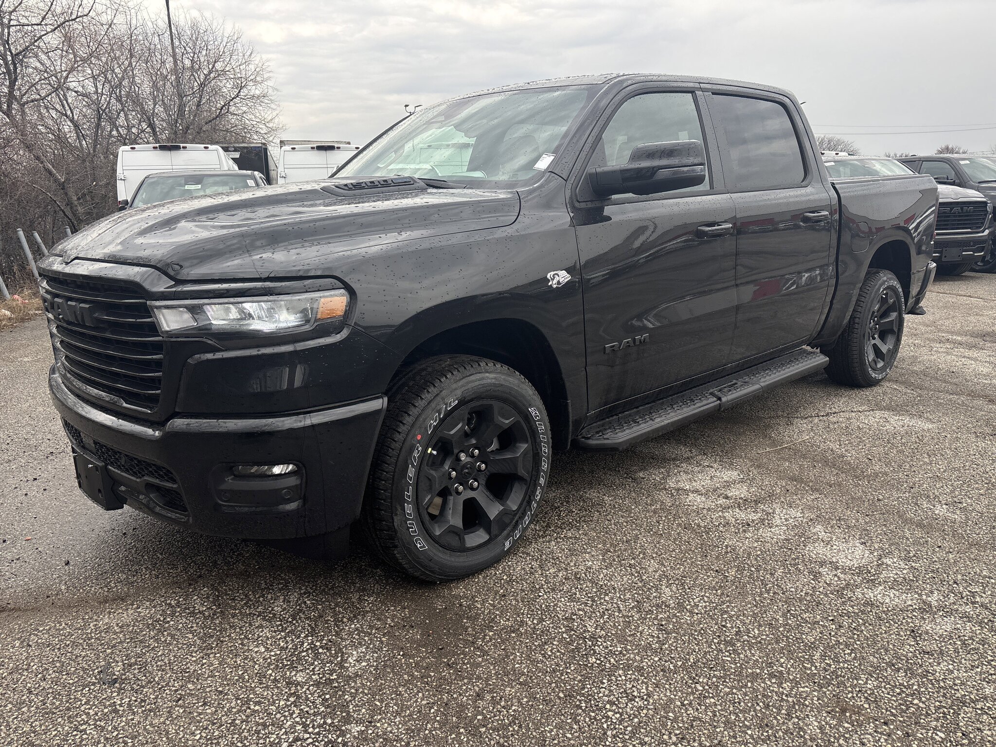 2026 RAM 1500 Sport 4x4 Crew Cab 5'7" Box Truck