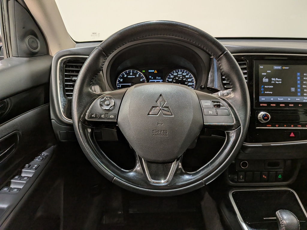 Mitsubishi Outlander 2020