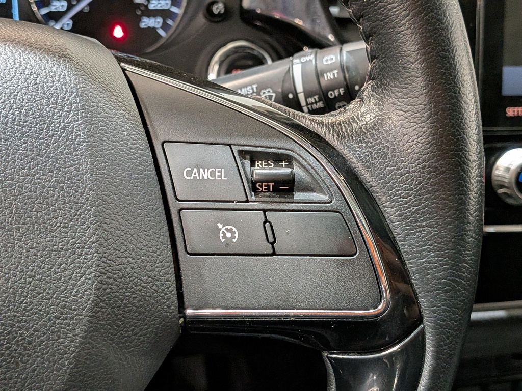 Mitsubishi Outlander 2020