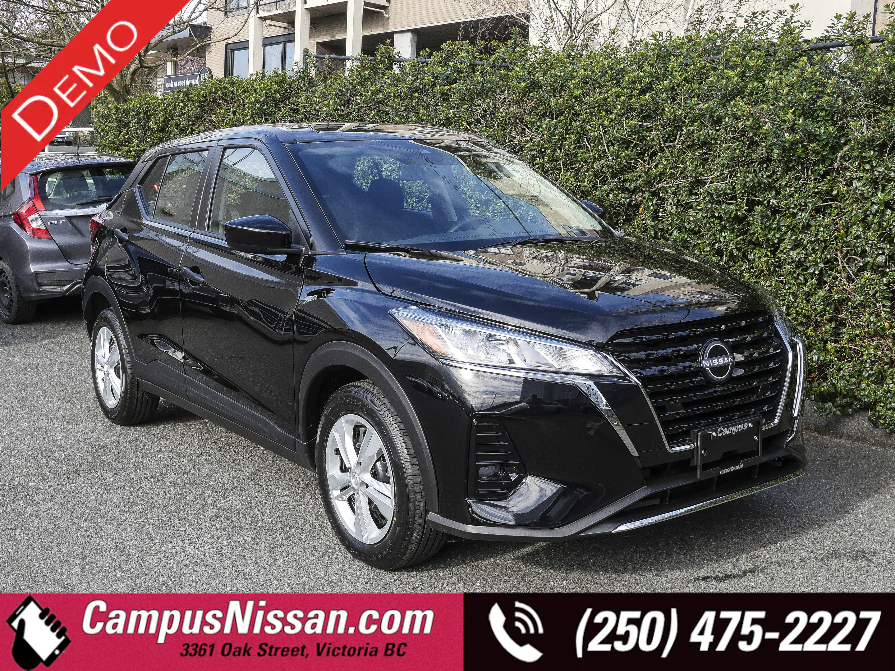 2025 Nissan Kicks Play S FWD