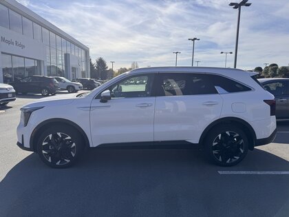 used 2025 Kia Sorento car, priced at $41,998
