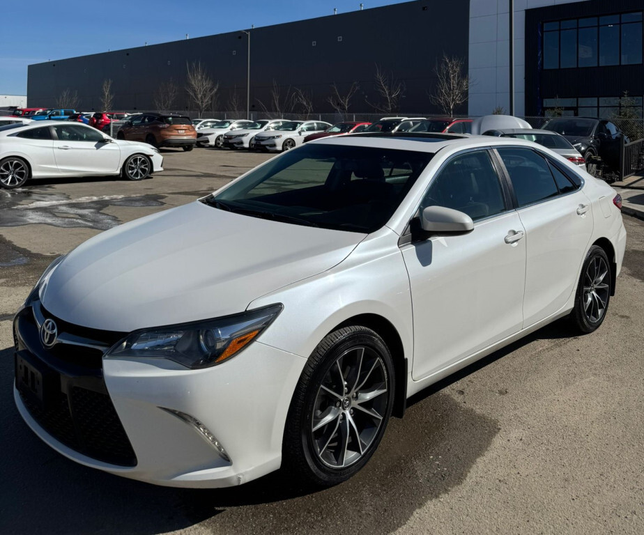 2015 Toyota Camry XSE : Very Well Serviced