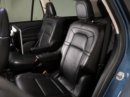 used 2020 Lincoln Aviator car, priced at $33,900