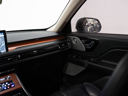 used 2020 Lincoln Aviator car, priced at $33,900