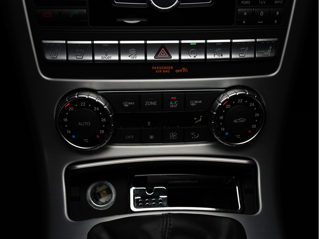 2015 Mercedes-Benz SLK 350 350   AMG   CONVERTIBLE   PREMIUM PKG, 多伦多, 全款车