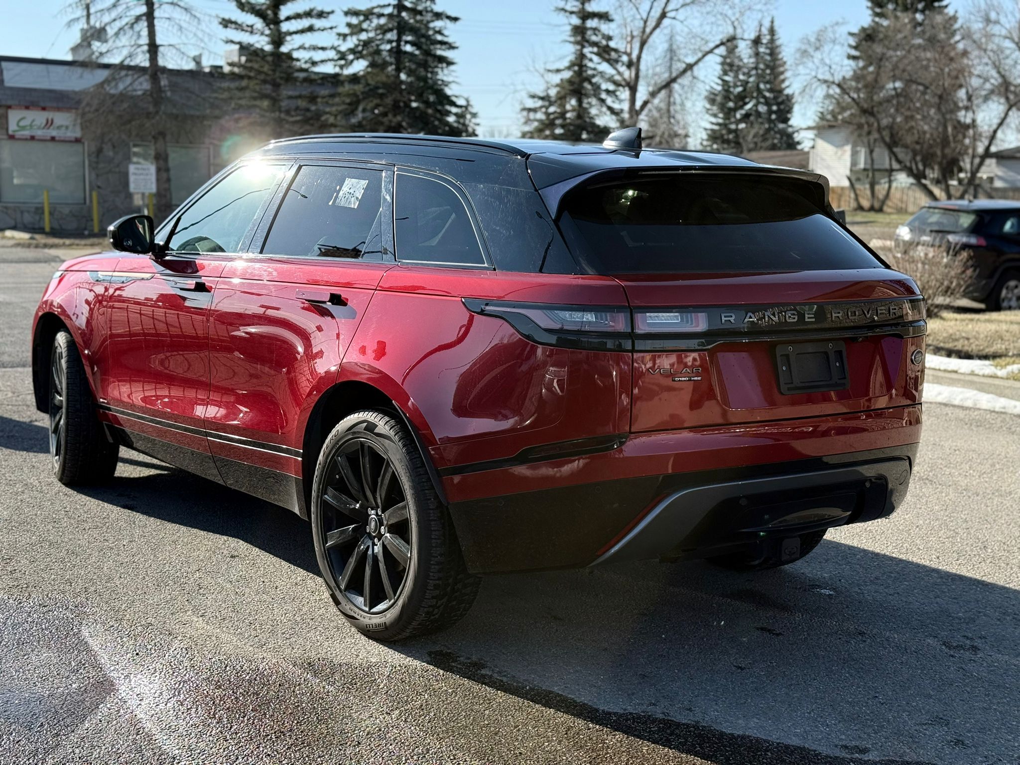 2018 Land Rover Range Rover Velar — view 5