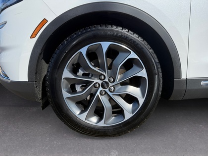 used 2022 Lincoln Nautilus car, priced at $38,188
