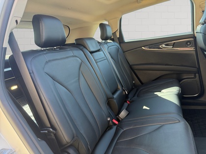 used 2022 Lincoln Nautilus car, priced at $38,188