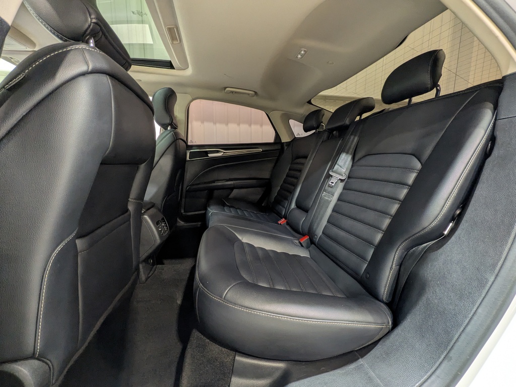 Ford Fusion Hybrid 2019