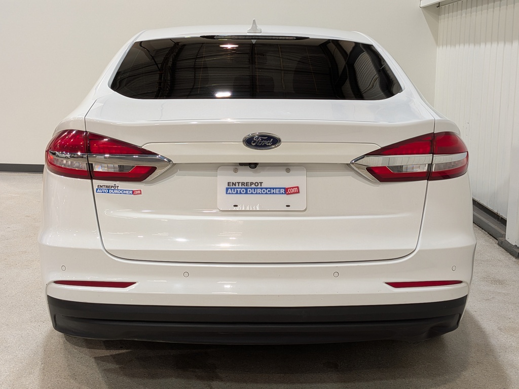 Ford Fusion Hybrid 2019