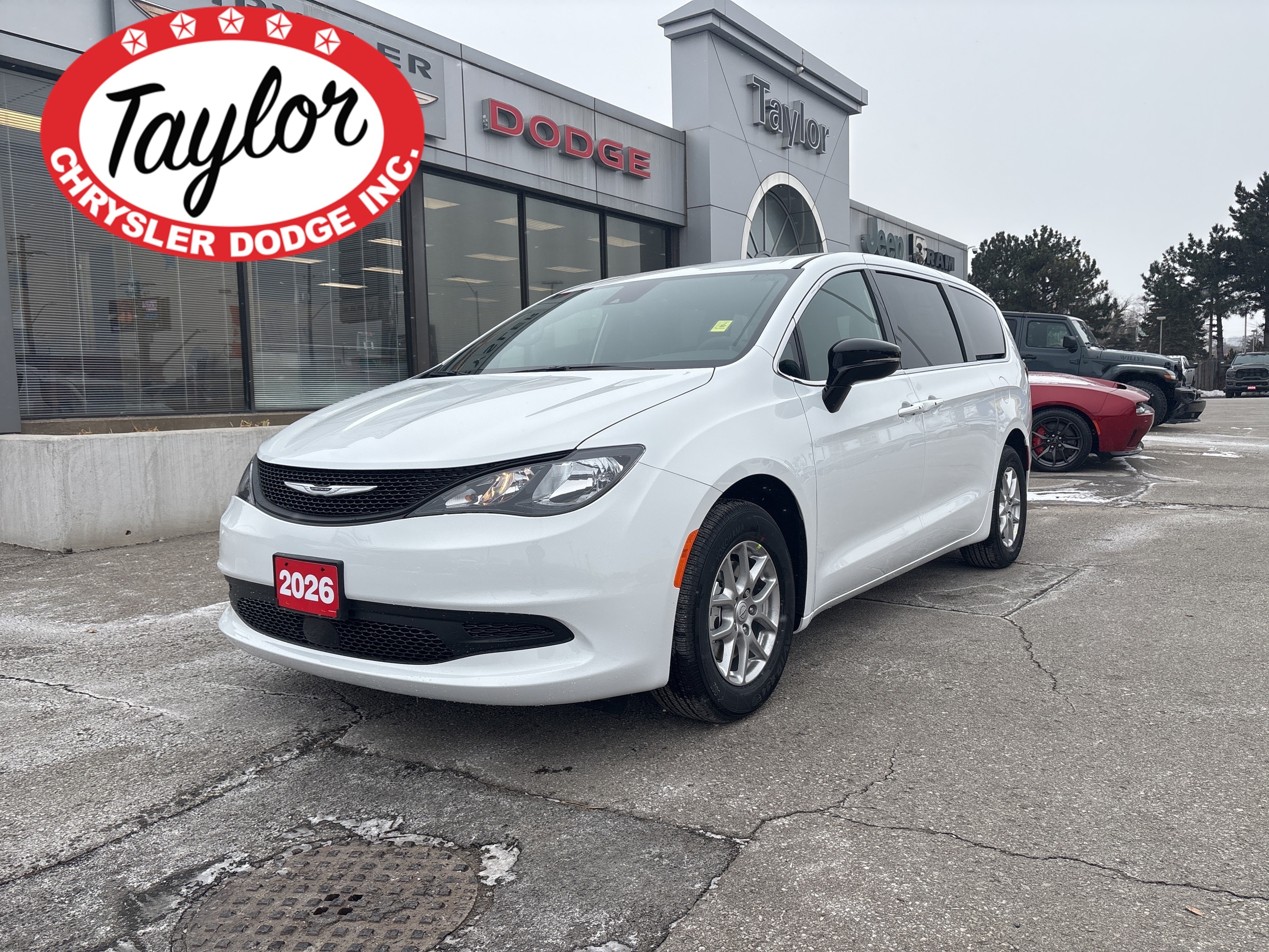 Chrysler Grand Caravan SXT FWD 2026