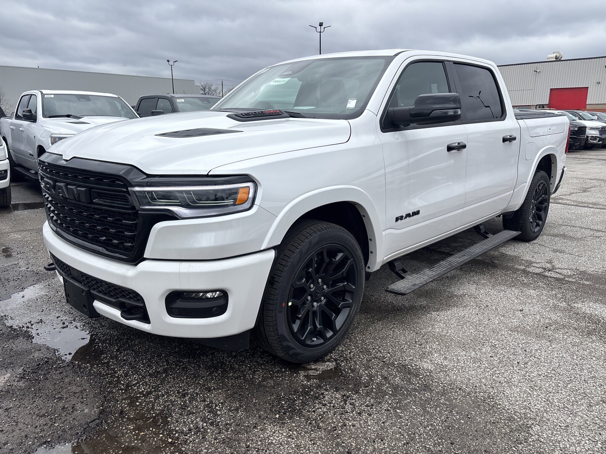 2026 RAM 1500 Limited 4x4 Crew Cab 5'7" Box Truck