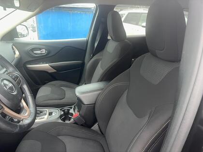 used 2017 Jeep Cherokee car, priced at $13,295