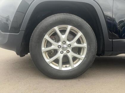 used 2017 Jeep Cherokee car, priced at $13,295