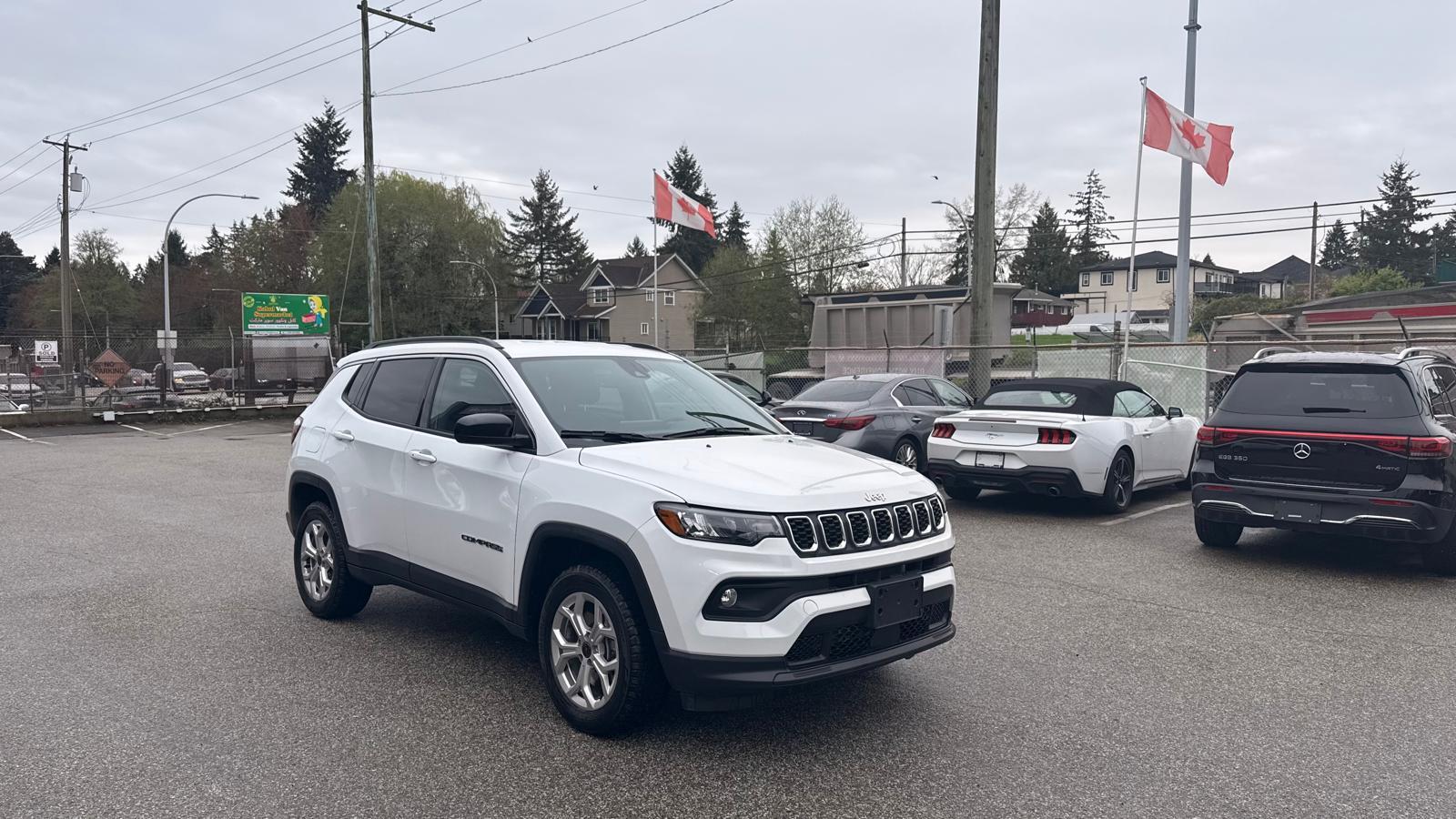 2025 Jeep Compass — view 3