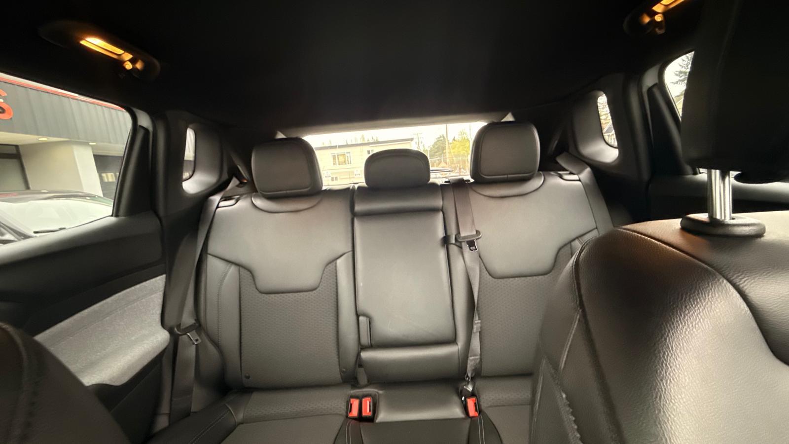 2025 Jeep Compass — view 11