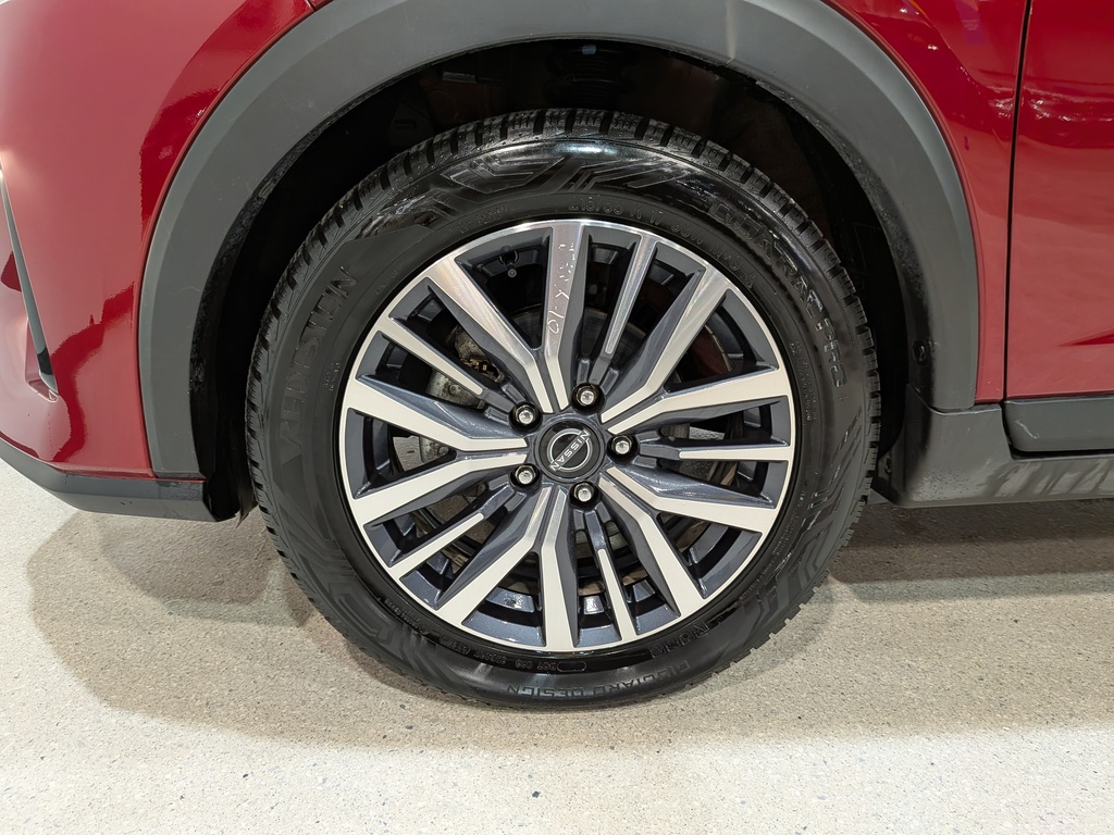 Nissan Kicks Play 2025