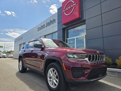 2024 Jeep Grand Cherokee Laredo 4WD