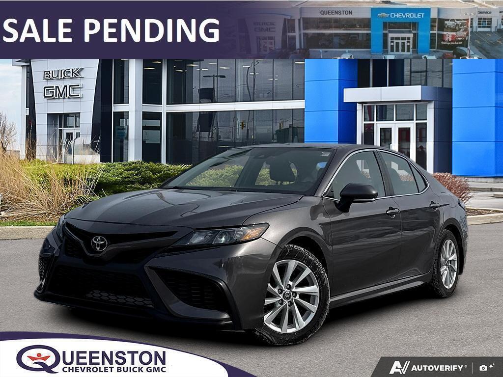 Toyota Camry SE FWD 2022