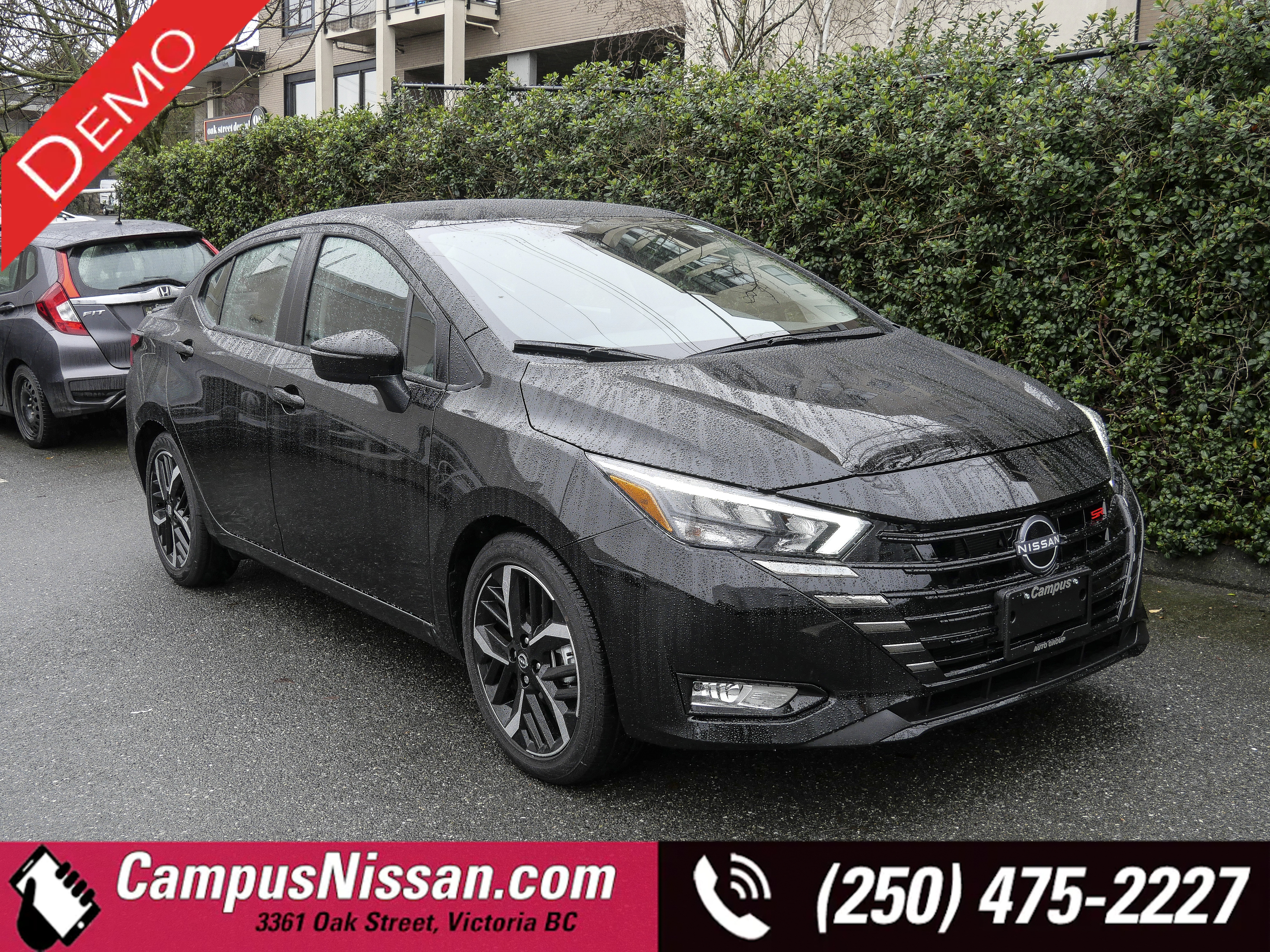 2025 Nissan Versa SR FWD