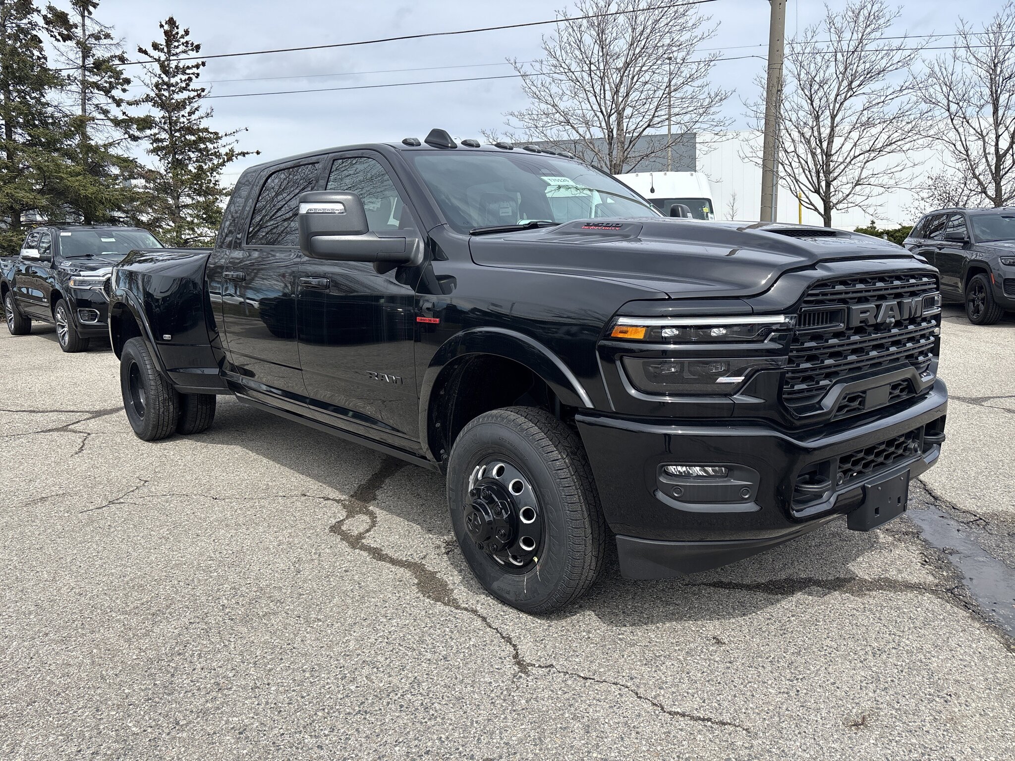 2026 RAM 3500 Limited 4x4 Mega Cab 6'4" Box Truck