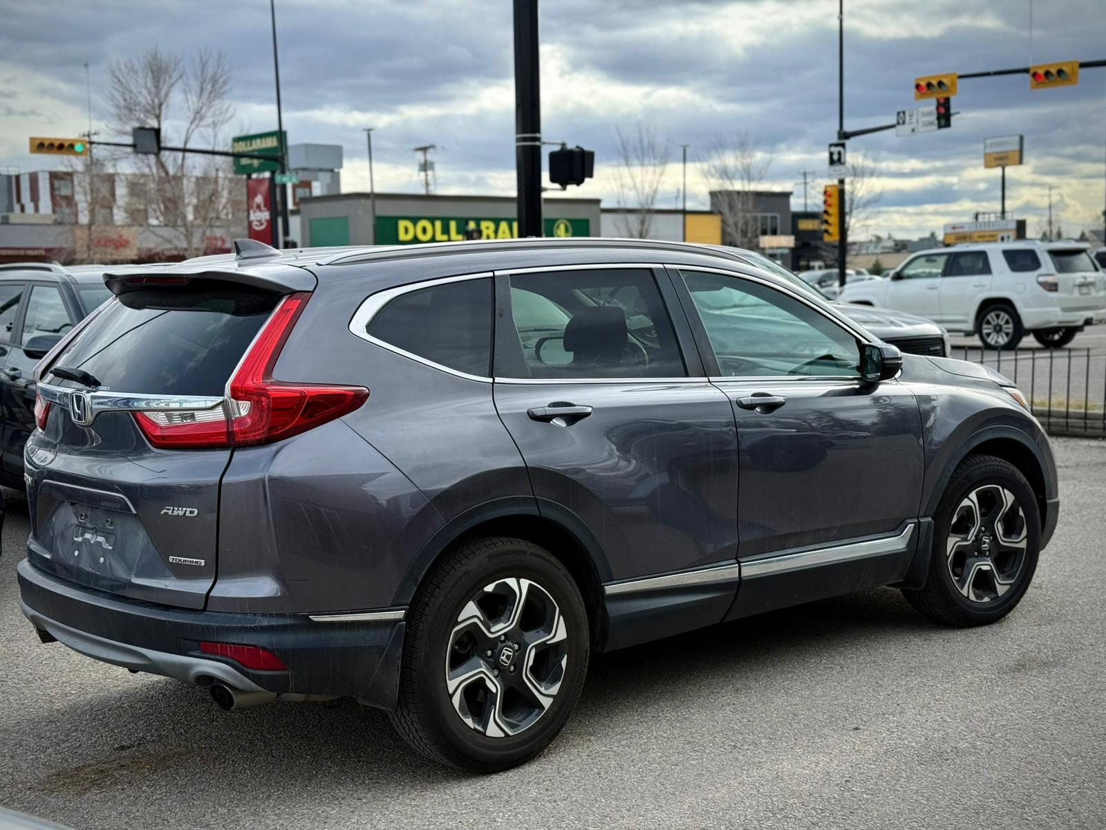 2018 Honda CR-V — view 4