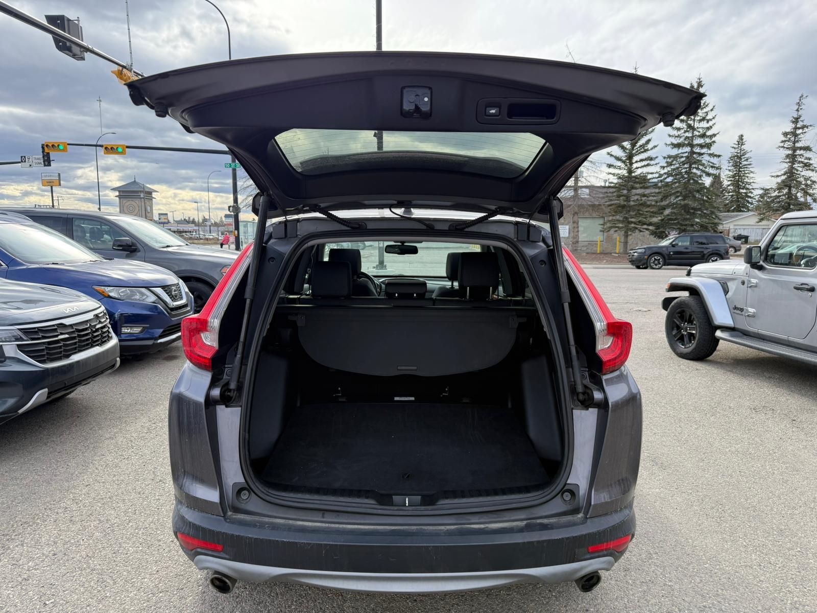 2018 Honda CR-V — view 7